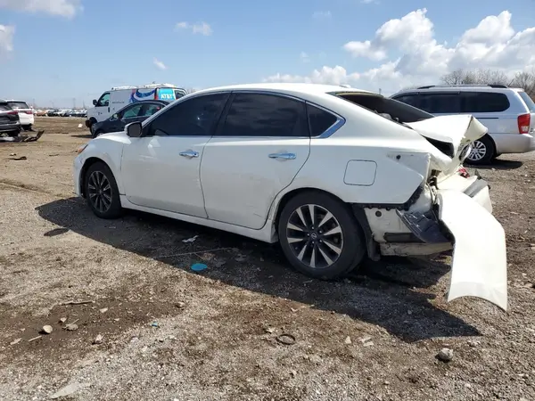1N4AL3AP6JC186447 2018 NISSAN ALTIMA - Image 2