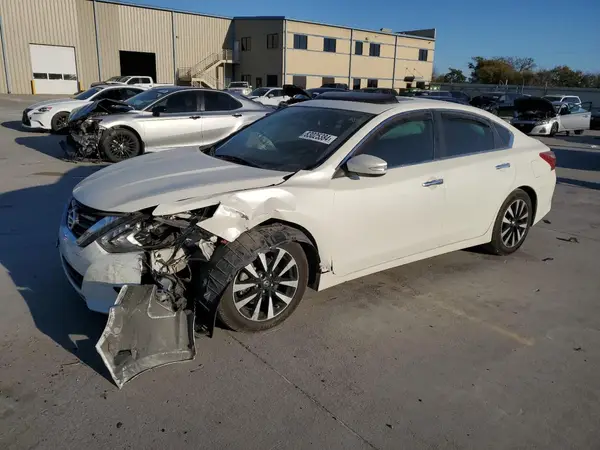 1N4AL3AP6JC188201 2018 NISSAN ALTIMA - Image 1