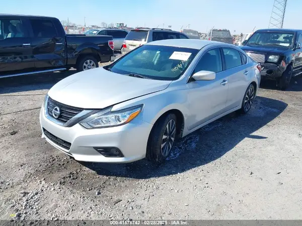 1N4AL3AP6JC189946 2018 NISSAN ALTIMA - Image 2