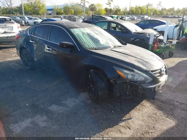 1N4AL3AP6JC191048 2018 NISSAN ALTIMA - Image 1