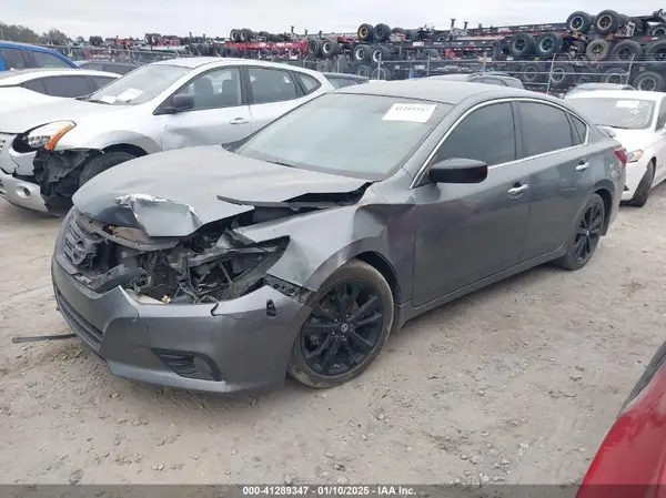 1N4AL3AP6JC192183 2018 NISSAN ALTIMA - Image 2