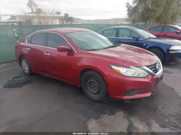 1N4AL3AP6JC195293 2018 NISSAN ALTIMA - Image 1