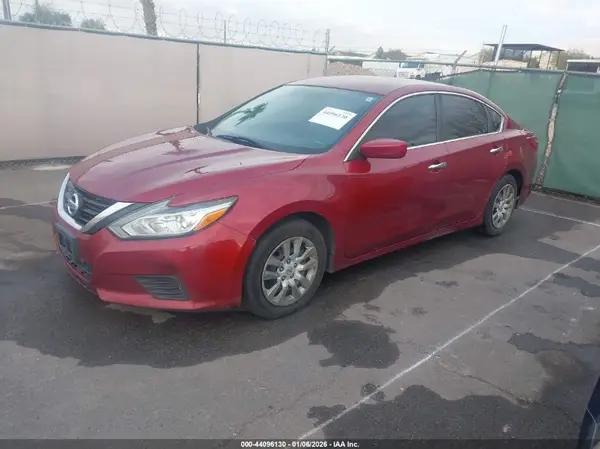 1N4AL3AP6JC195293 2018 NISSAN ALTIMA - Image 2