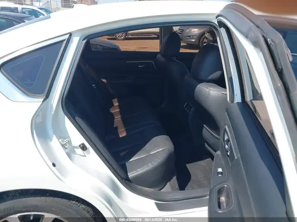 1N4AL3AP6JC196203 2018 NISSAN ALTIMA - Image 8