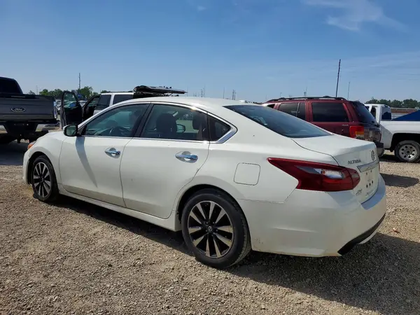1N4AL3AP6JC196444 2018 NISSAN ALTIMA - Image 2