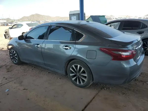 1N4AL3AP6JC197187 2018 NISSAN ALTIMA - Image 2