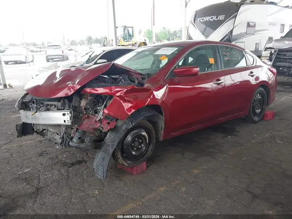 1N4AL3AP6JC197397 2018 NISSAN ALTIMA - Image 2