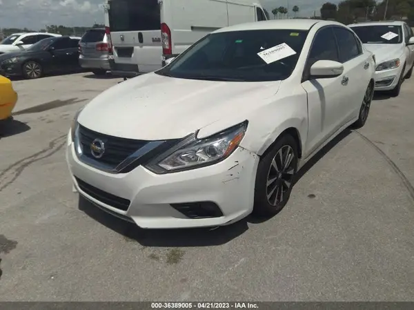 1N4AL3AP6JC197724 2018 NISSAN ALTIMA - Image 2