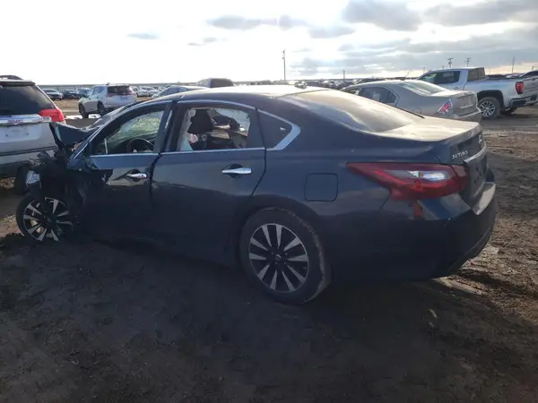 1N4AL3AP6JC198632 2018 NISSAN ALTIMA - Image 2