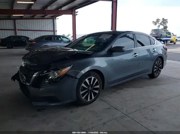 1N4AL3AP6JC201240 2018 NISSAN ALTIMA - Image 2