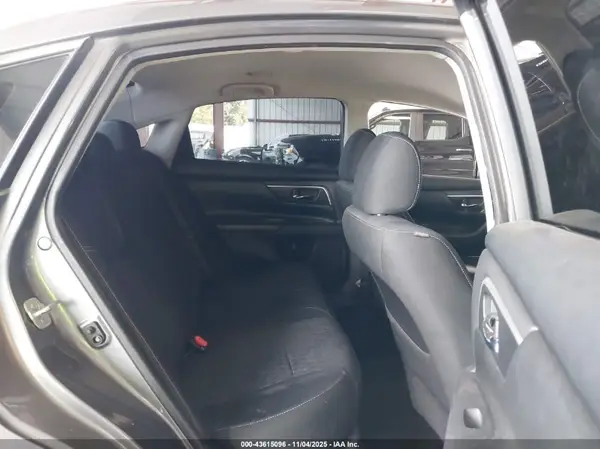 1N4AL3AP6JC201240 2018 NISSAN ALTIMA - Image 8