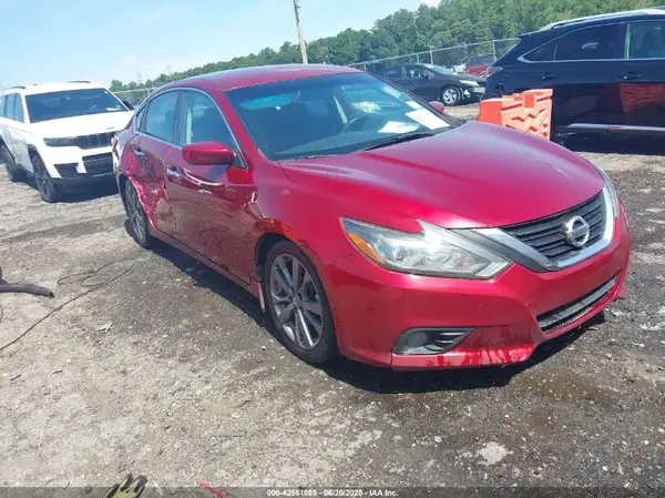 1N4AL3AP6JC206180 2018 NISSAN ALTIMA - Image 1