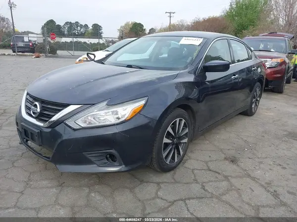 1N4AL3AP6JC206664 2018 NISSAN ALTIMA - Image 2