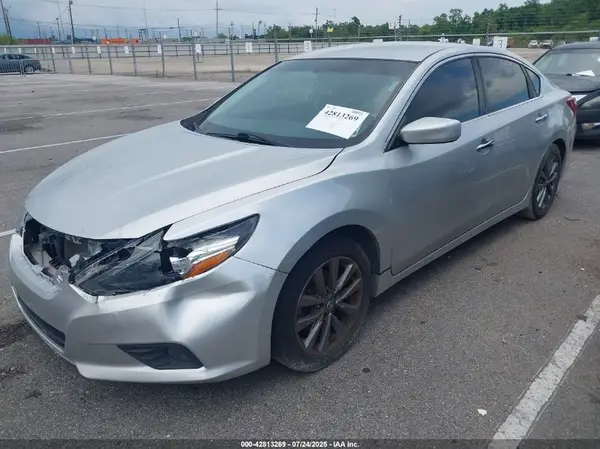 1N4AL3AP6JC209306 2018 NISSAN ALTIMA - Image 2
