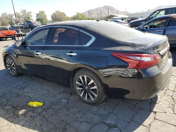 1N4AL3AP6JC209385 2018 NISSAN ALTIMA - Image 2