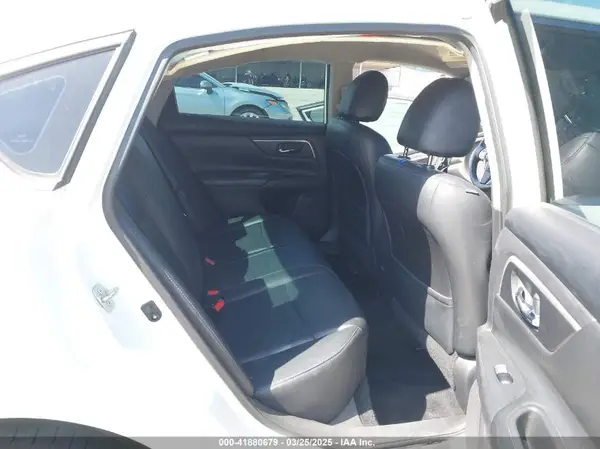 1N4AL3AP6JC213193 2018 NISSAN ALTIMA - Image 8