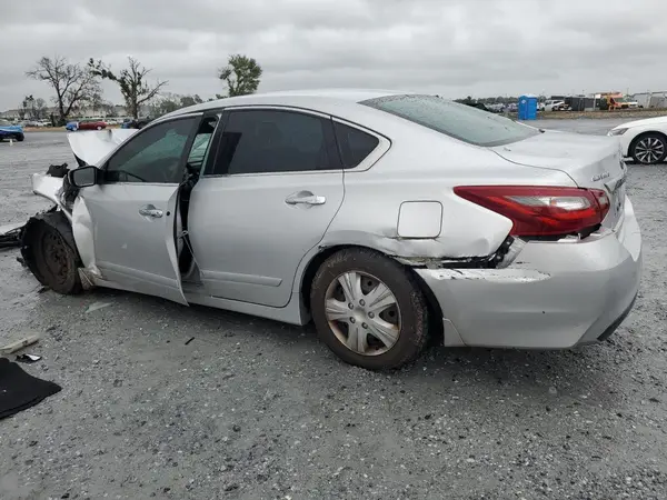 1N4AL3AP6JC222301 2018 NISSAN ALTIMA - Image 2