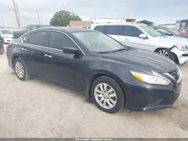 1N4AL3AP6JC225148 2018 NISSAN ALTIMA - Image 1