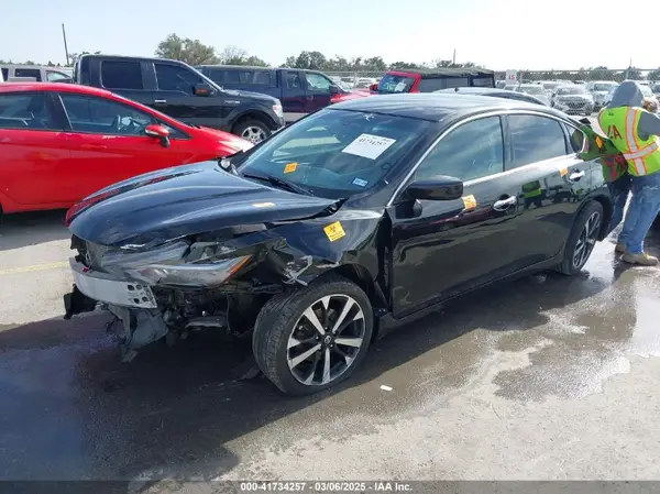 1N4AL3AP6JC225179 2018 NISSAN ALTIMA - Image 2