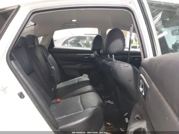 1N4AL3AP6JC225621 2018 NISSAN ALTIMA - Image 8