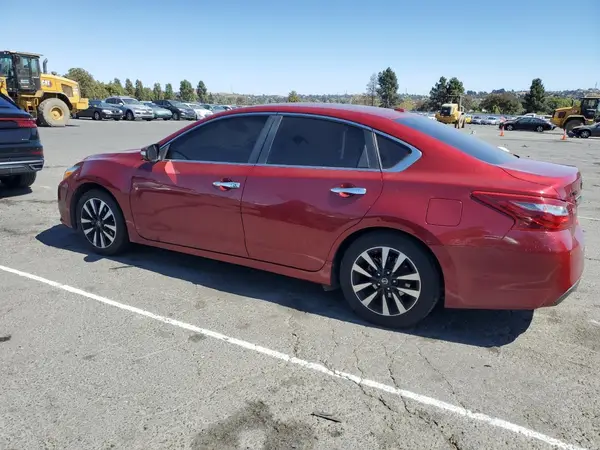 1N4AL3AP6JC226672 2018 NISSAN ALTIMA - Image 2
