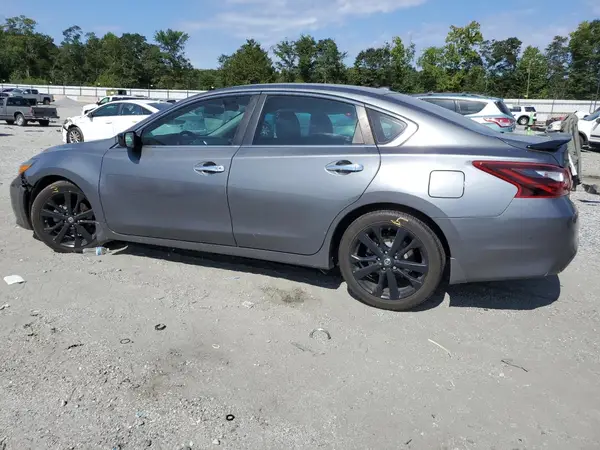 1N4AL3AP6JC227465 2018 NISSAN ALTIMA - Image 2