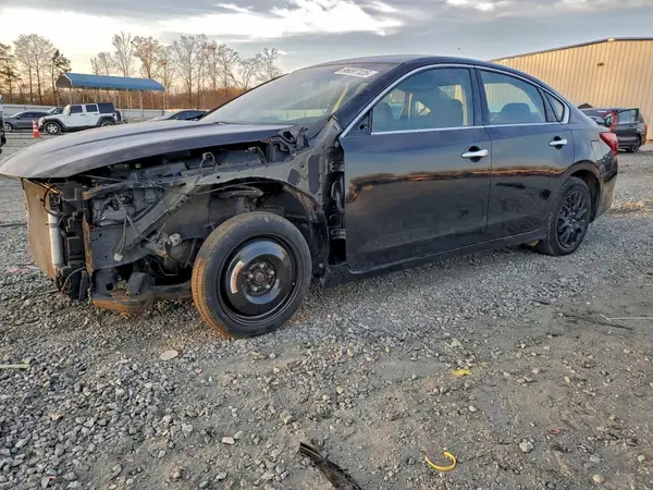 1N4AL3AP6JC231158 2018 NISSAN ALTIMA - Image 1