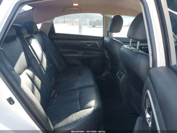 1N4AL3AP6JC231337 2018 NISSAN ALTIMA - Image 8