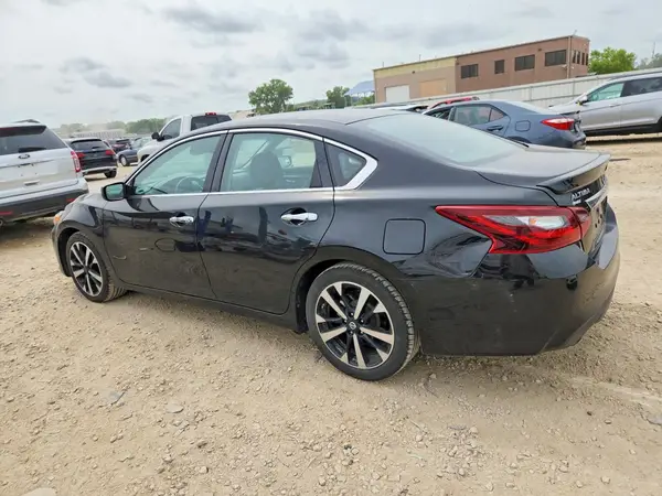 1N4AL3AP6JC232679 2018 NISSAN ALTIMA - Image 2