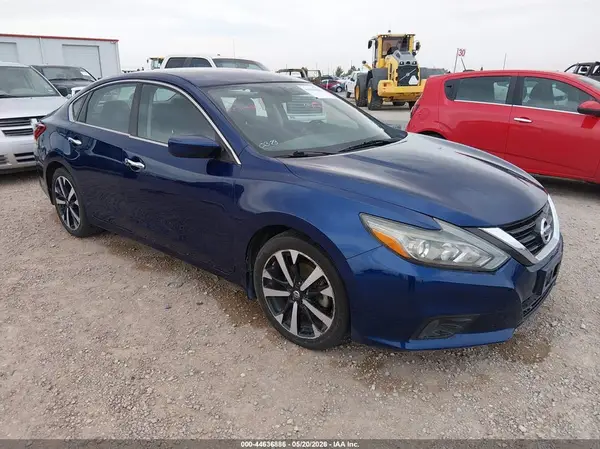 1N4AL3AP6JC233928 2018 NISSAN ALTIMA - Image 1
