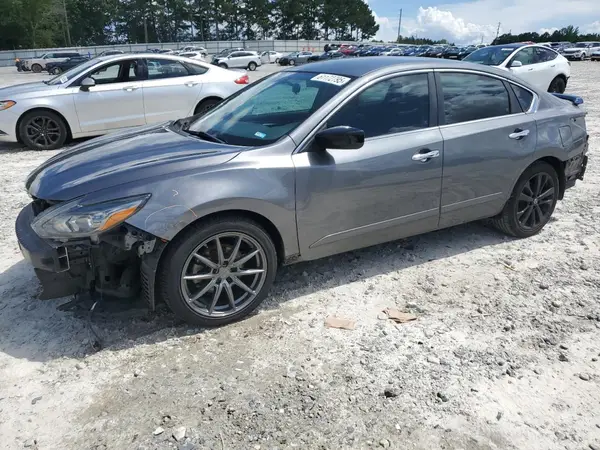 1N4AL3AP6JC234271 2018 NISSAN ALTIMA - Image 1