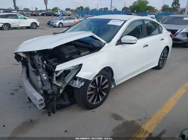 1N4AL3AP6JC234903 2018 NISSAN ALTIMA - Image 2