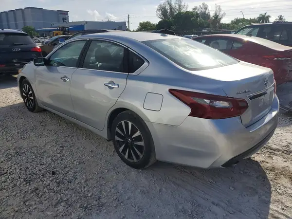 1N4AL3AP6JC234965 2018 NISSAN ALTIMA - Image 2