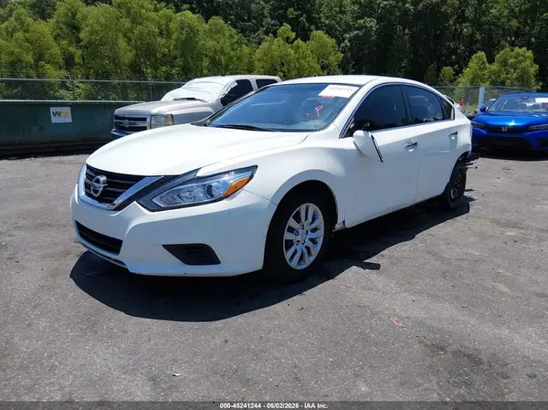 1N4AL3AP6JC237462 2018 NISSAN ALTIMA - Image 2