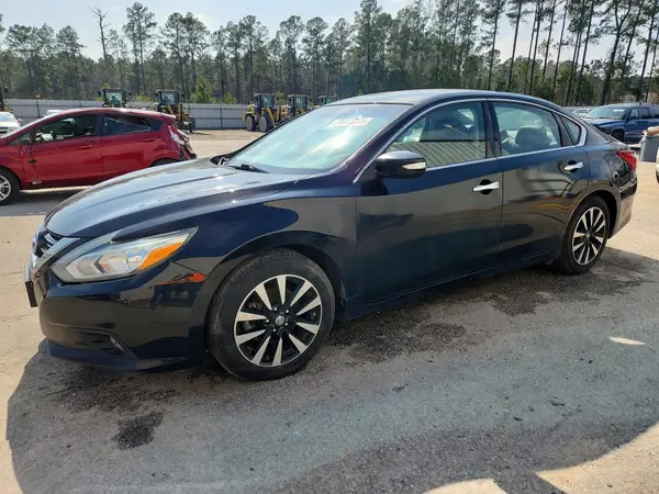 1N4AL3AP6JC238787 2018 NISSAN ALTIMA - Image 1