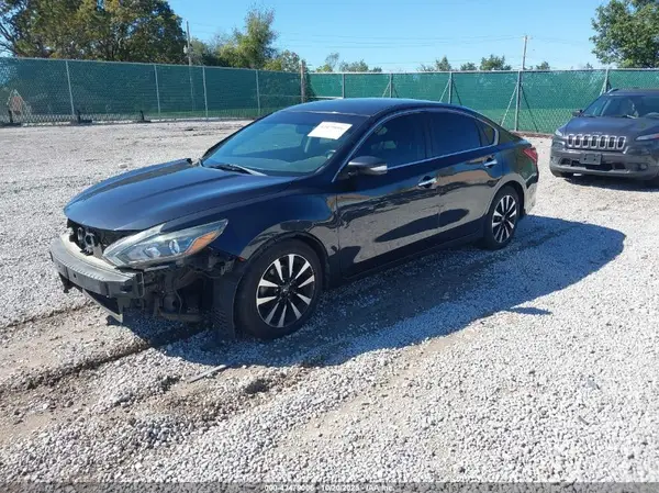 1N4AL3AP6JC240345 2018 NISSAN ALTIMA - Image 2