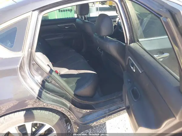 1N4AL3AP6JC240345 2018 NISSAN ALTIMA - Image 8