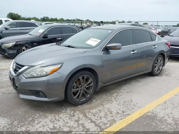 1N4AL3AP6JC240460 2018 NISSAN ALTIMA - Image 2
