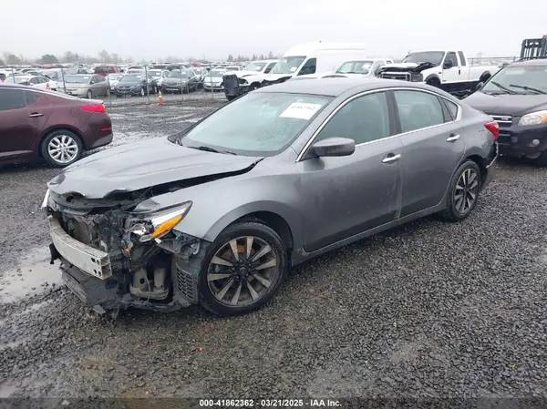 1N4AL3AP6JC240748 2018 NISSAN ALTIMA - Image 2