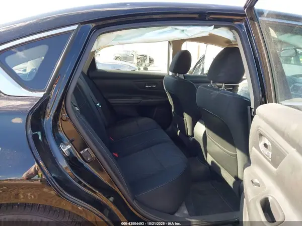 1N4AL3AP6JC245898 2018 NISSAN ALTIMA - Image 8