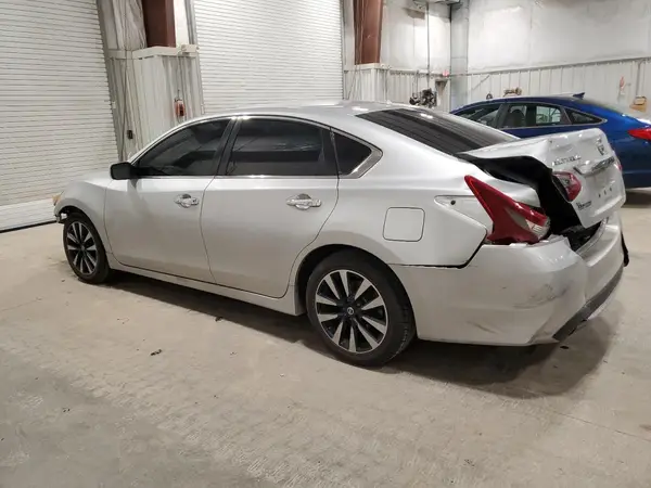 1N4AL3AP6JC247540 2018 NISSAN ALTIMA - Image 2