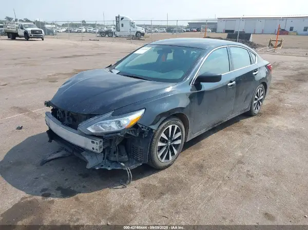 1N4AL3AP6JC247974 2018 NISSAN ALTIMA - Image 2