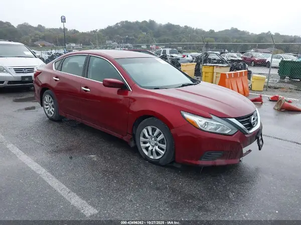 1N4AL3AP6JC248168 2018 NISSAN ALTIMA - Image 1