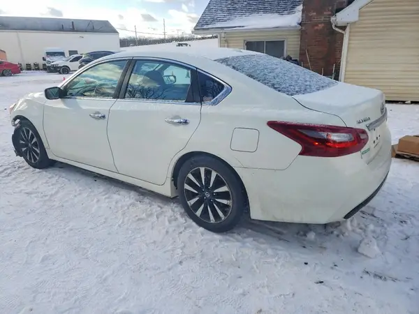 1N4AL3AP6JC248736 2018 NISSAN ALTIMA - Image 2