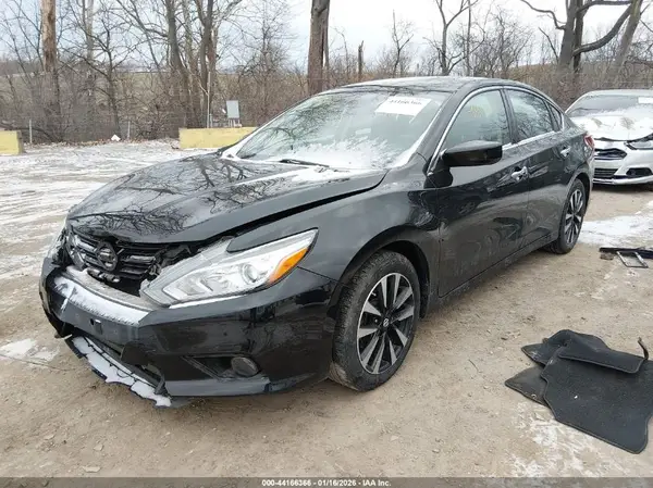 1N4AL3AP6JC255962 2018 NISSAN ALTIMA - Image 2