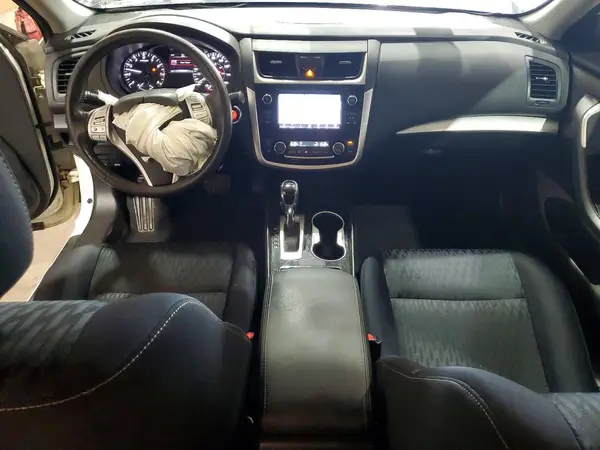 1N4AL3AP6JC258778 2018 NISSAN ALTIMA - Image 8