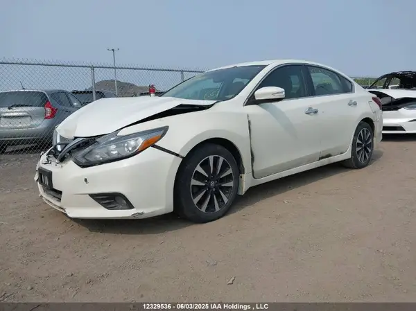 1N4AL3AP6JC258845 2018 NISSAN ALTIMA - Image 2