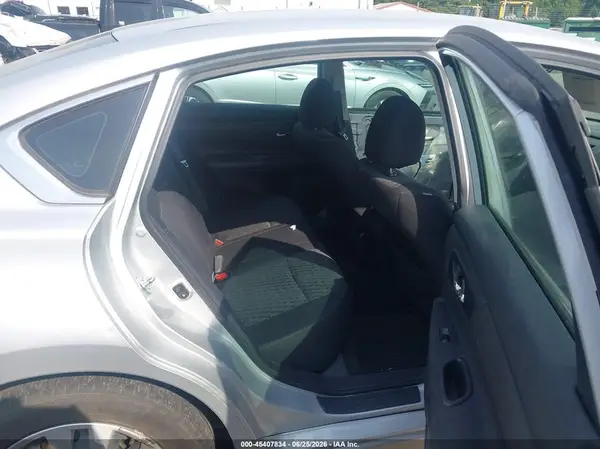 1N4AL3AP6JC258988 2018 NISSAN ALTIMA - Image 8