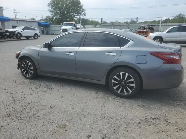 1N4AL3AP6JC260059 2018 NISSAN ALTIMA - Image 2