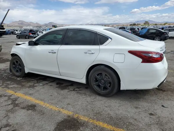 1N4AL3AP6JC260935 2018 NISSAN ALTIMA - Image 2